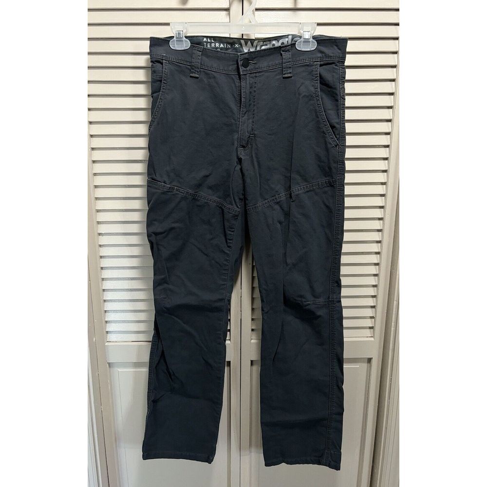 Wrangler All Terrain Gray Jeans Mid Rise 10.5" Rise Size 32wX29‎ Inseam Straight